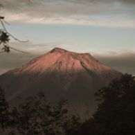 Cerita Pendakian Gunung Tertinggi di Pulau Sumatera