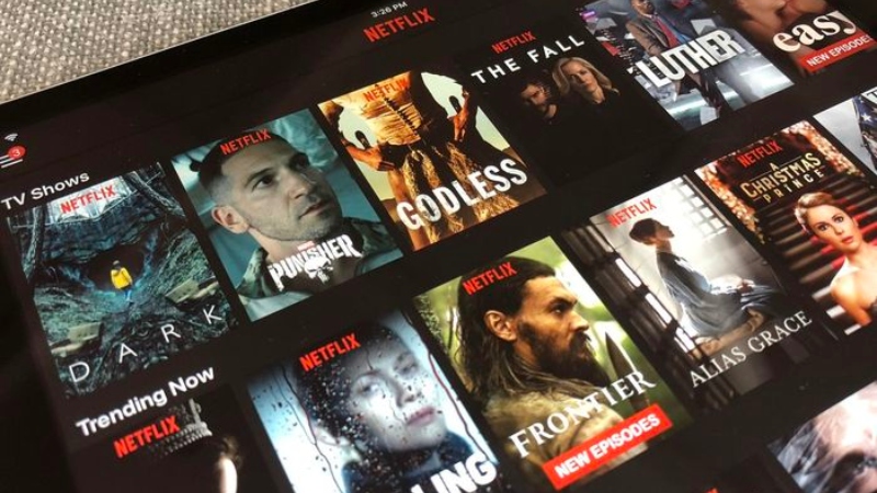 Kabar Gembira Untuk Kita Semua, Netflix Sudah Bisa Diakses Pakai IndiHome dan Telkomsel!