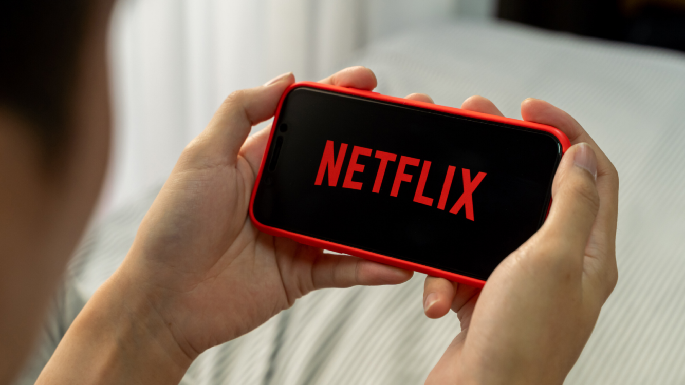Kabar Gembira Untuk Kita Semua, Netflix Sudah Bisa Diakses Pakai IndiHome dan Telkomsel!
