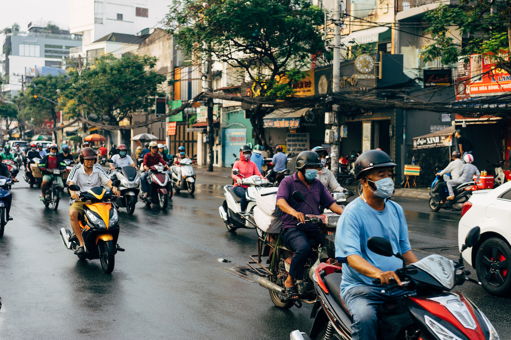 5 Tips Motoran di Era New Normal. Biar Bisa Seru-Seruan Bareng Teman, Plus Tetap Aman di Jalan