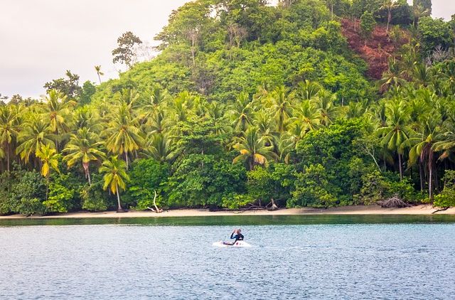 Cantiknya Pahawang Island, Pulau Elok yang Ditemani Beraneka Ragam Terumbu Karang