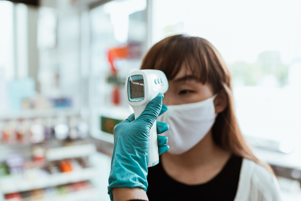 Disebut Bahaya untuk Otak, ini Fakta Thermo Gun alias Alat Pengukur Suhu Tubuh Selama Pandemi
