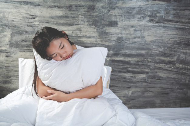 Membalas Curhatmu: Overthinking tentang Perasaan Insecure Hingga Quarter Life Crisis