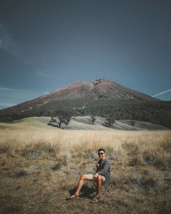 Viral Pendaki Dugem Massal di Savana Propok Lombok. Langgar New Normal dan Etika Pendakian! 7 Viral Pendaki Dugem Massal di Savana Propok Lombok. Langgar New Normal dan Etika Pendakian!