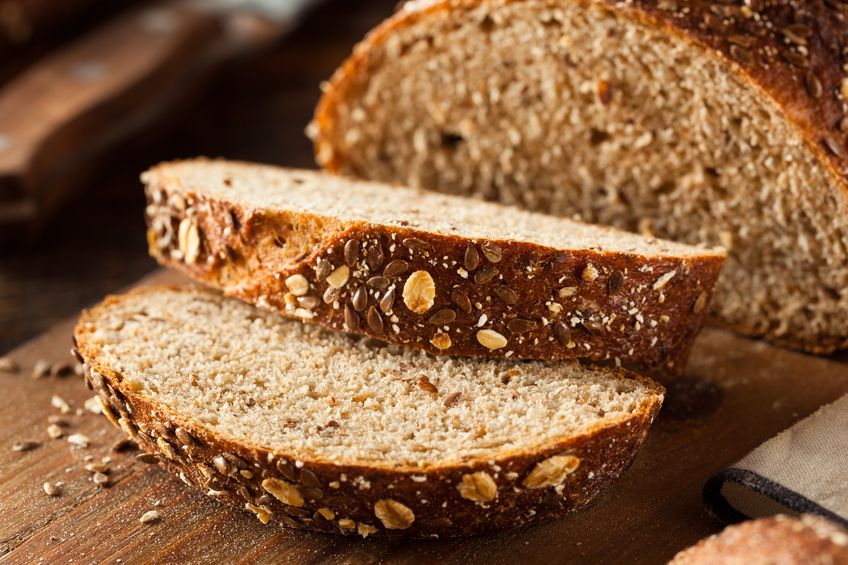 Kelebihan Roti Gandum Dibanding Roti Tawar dan Cara Mengecek Labelnya. Kadang Ada Campurannya!