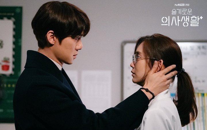 8 Pasangan Romantis Drama Korea Tahun 2020 yang Berhasil Bikin Baper Penonton. Ada Idolamu?