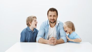 5 Strategi Agar Menjadi Orang Tua Tunggal yang Bahagia. Yakinlah, Kalian Tangguh Luar Biasa!