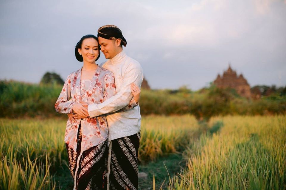 12 Potret Pre-wedding Karina Nadila. Cantik dan Elegan, Gandeng MUA-nya Agnes Monica!
