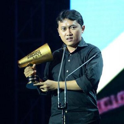 10 Sosok yang Popularitasnya Melejit Gara-Gara Sering Berseteru. Auto Terkenal!