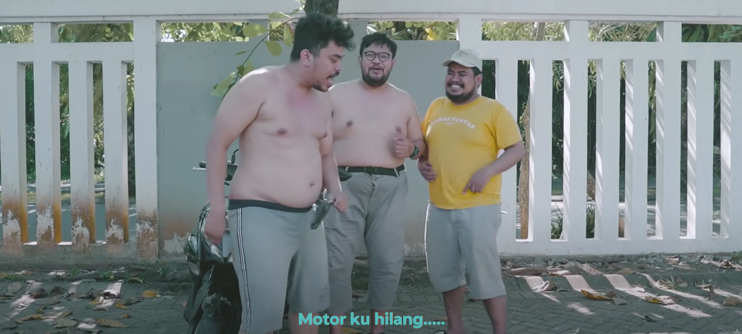 Review Film Pendek KUYUP: Nggak Cuma Kocak, Film ini Relate Banget dengan Kehidupan Kita. Respek! 10 Review Film Pendek KUYUP: Nggak Cuma Kocak, Film ini Relate Banget dengan Kehidupan Kita. Respek!