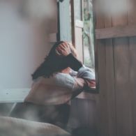Teruntuk Kamu yang Terlanjur Patah Hati