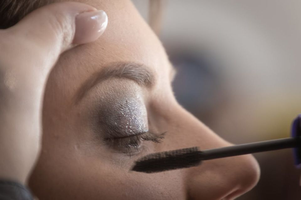 3 Trik Menentukan Kebutuhan Makeup Sesuai Budget dan Kondisi Kulit. Nggak Susah Lo Ternyata!