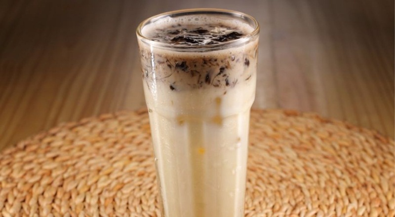 6 Racikan Teh Tarik yang Menghangatkan juga Dingin Menyegarkan. Busa Melimpah, Wanginya Khas