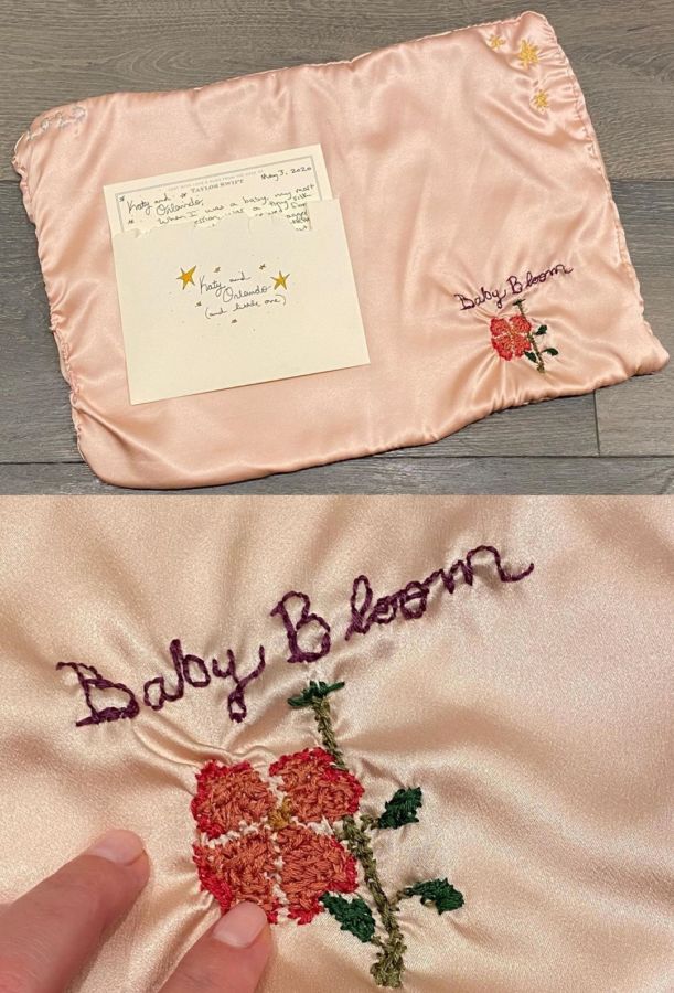 Dulu Berseteru, Katy Perry Dihadiahi Selimut Bayi oleh Taylor Swift. Ada Hasil Rajutan Tangannya!
