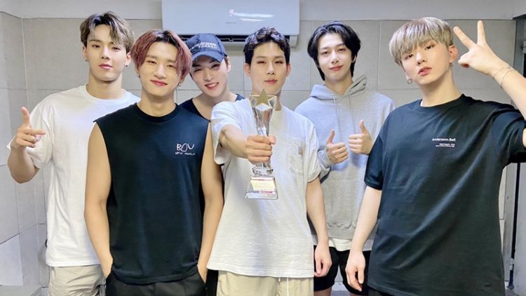 #HipweeDaebak-Pesona Member Monsta X, Grup K-Pop Idola Monbebe.
