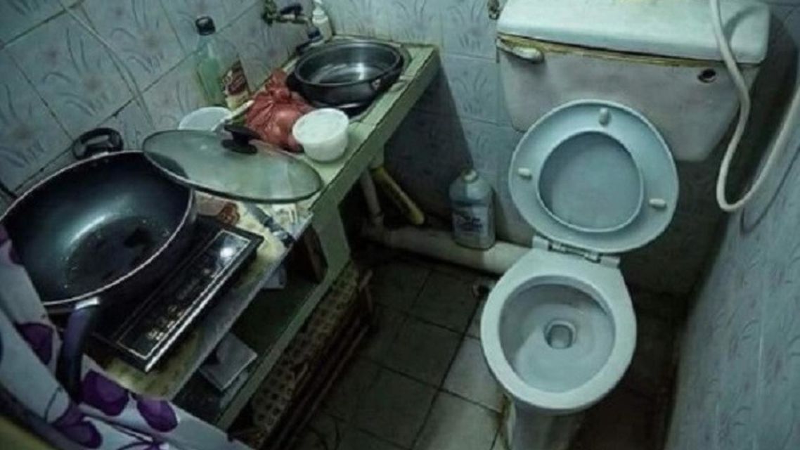 11 Desain Dapur yang Bikin Ngakak, Saking Nyelenehnya. Chef Juna Pasti Migren Melihat ini :(