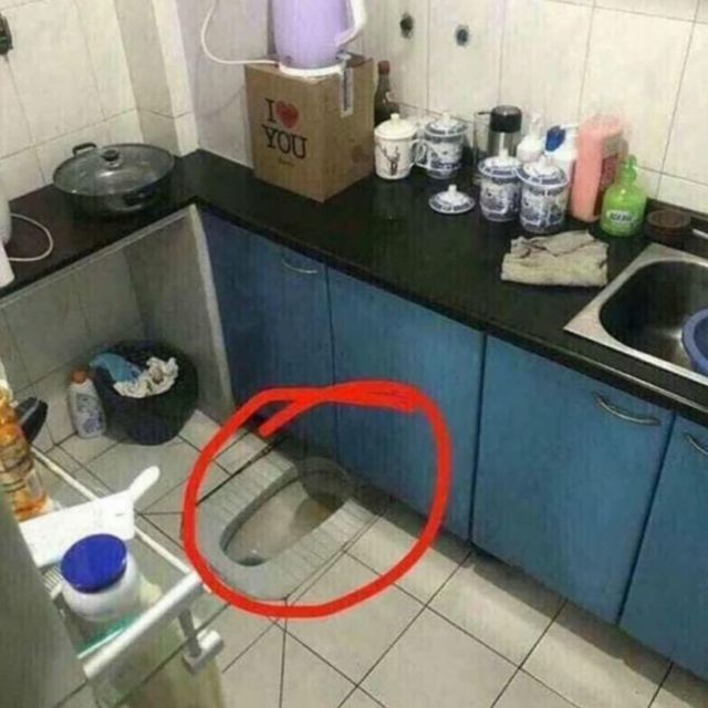 11 Desain Dapur yang Bikin Ngakak, Saking Nyelenehnya. Chef Juna Pasti Migren Melihat ini :(