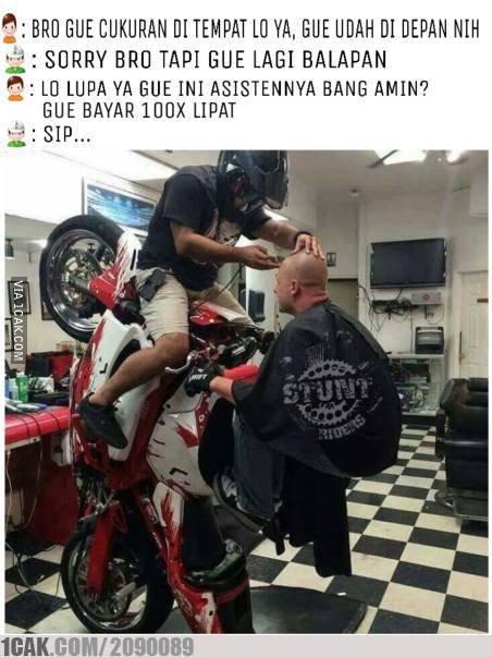 11 Momen Kocak yang Terjadi Saat Cukur Rambut. Ada-Ada Aja Kelakuan Tukang Cukur Zaman Sekarang