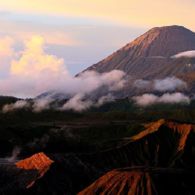 8+ Tips Untuk Pendaki Pemula, Jangan Cuma Sebatas Bergaya Aja Nih!