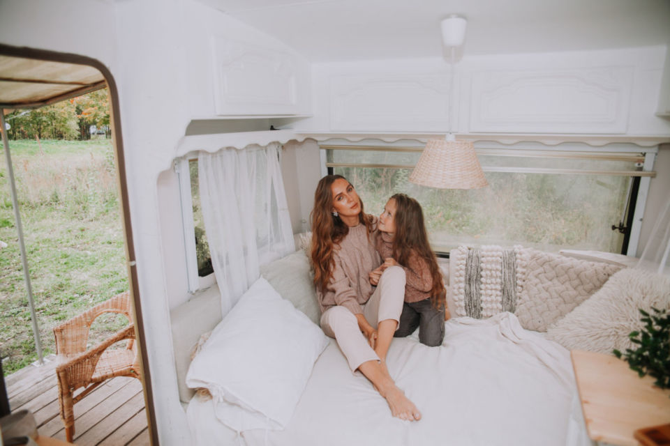 Uniknya Gaya Hidup Tiny House, Tinggal di Rumah Mungil yang Bisa Ditarik Mobil. Hemat Bujet nih!