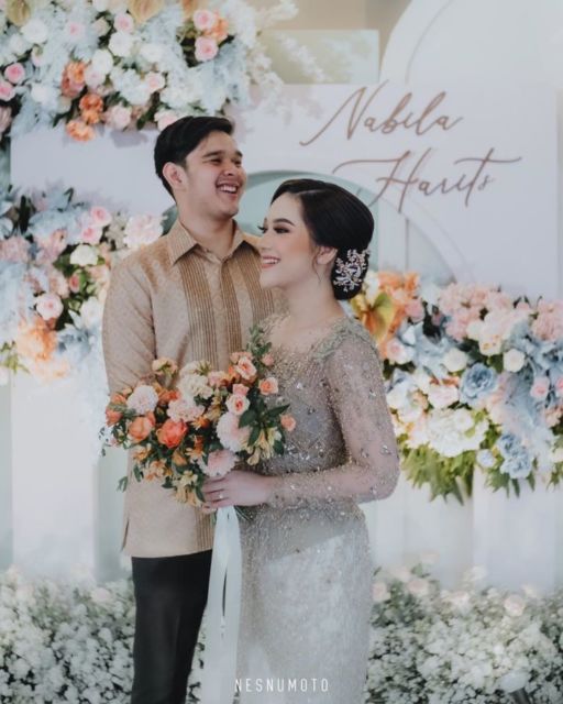 10 Detail Lamaran Nabila Gardena, Syahdu dalam Nuansa Pastel yang Lembut dan Penuh Pesona