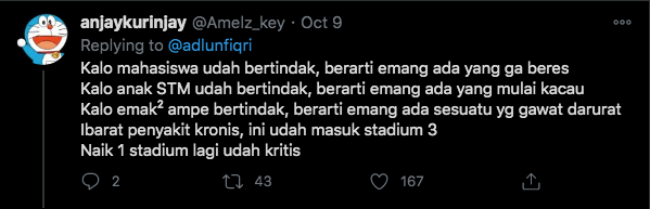 Viral Video Ibu-Ibu Ngamuk ke Polisi Minta Mahasiswa Dibebaskan. Jadi Repot Urusannya nih :D