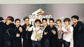 #HipweeDaebak-Semua Orang Tahu EXO, Bahkan Jika Itu Haters.