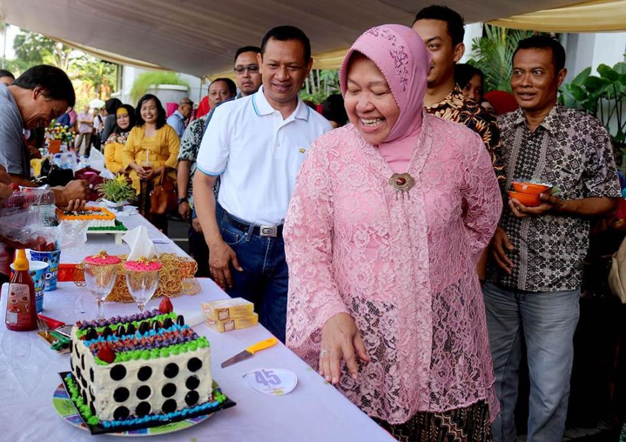 5 Potret Perempuan Berpengaruh di Indonesia Saat Berkebaya. Elegan, Manis dan Memesona!