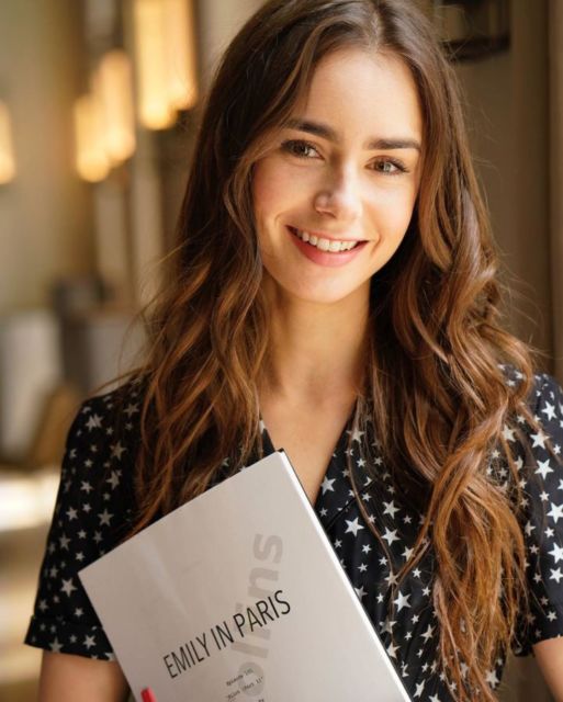 Mengintip 6 Fakta Menarik Lily Collins; Pemeran Utama dalam Serial 'Emily in Paris' yang Lagi Viral