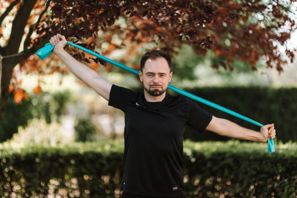 6 Alat Olahraga untuk Stretching di Rumah. Bikin Semangat Gerak, Lemak di Badan pun Musnah