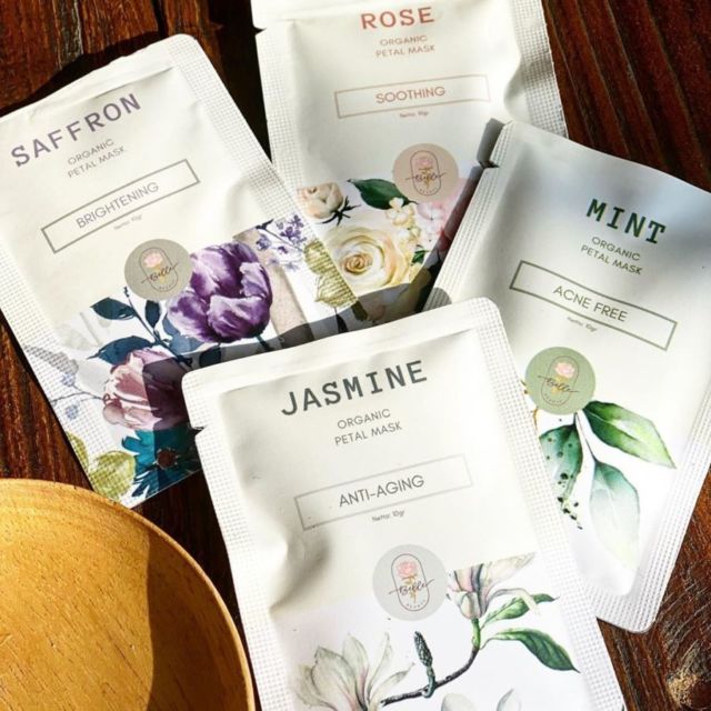 Masker organik petal dari Belle Beaute