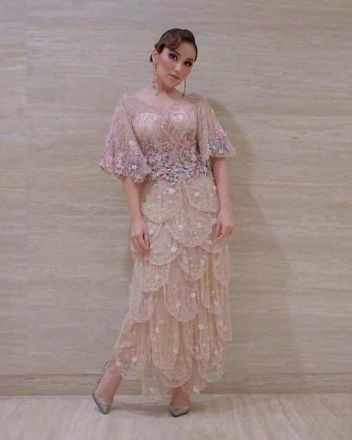 Cantiknya Kebaya Rancangan Asky Febrianti yang Terbaru. Desainer Kondang Favorit Seleb Nih!