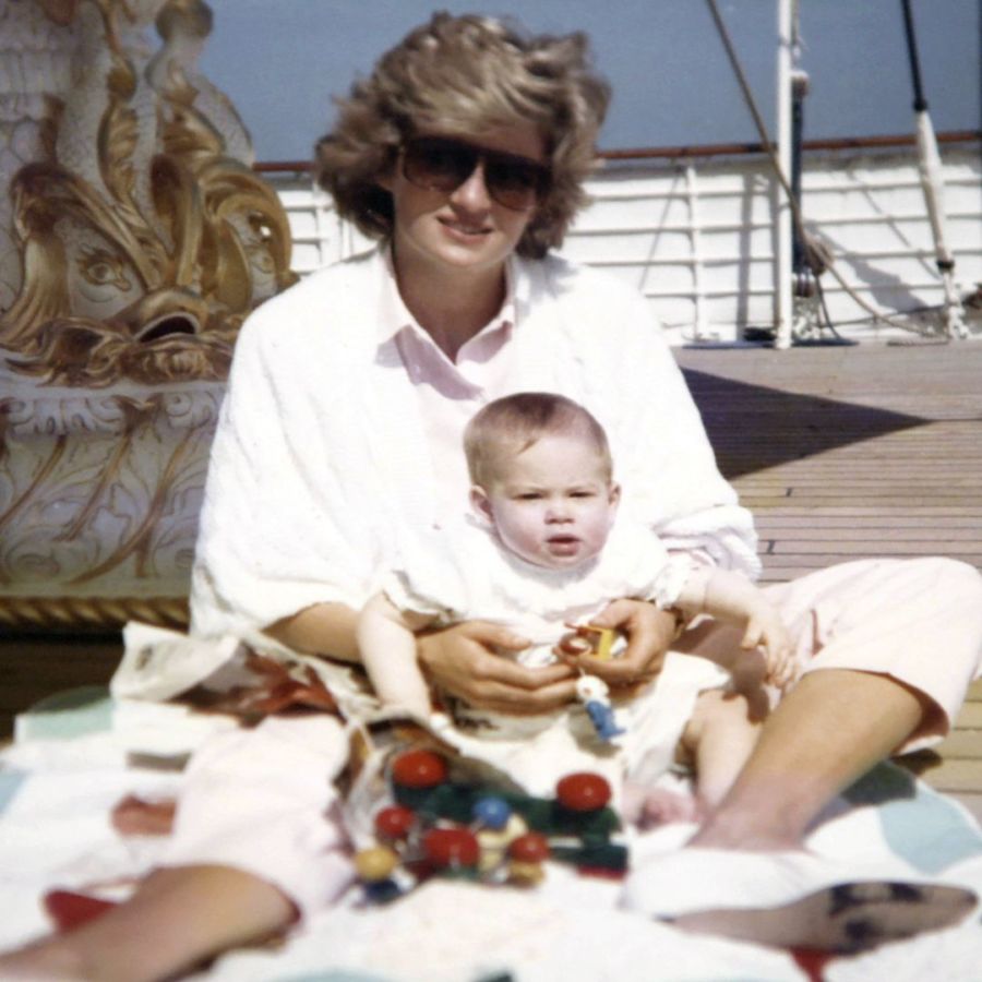Kembali Diselidiki, ini Isi Wawancara Putri Diana dengan BBC yang Sempat Bikin Gempar Dunia 9 Kembali Diselidiki, ini Isi Wawancara Putri Diana dengan BBC yang Sempat Bikin Gempar Dunia