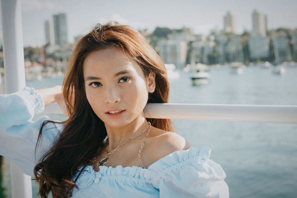 Sukses di Dunia Hiburan, ini 10 Artis yang Ternyata juga Punya Pengalaman Jadi Pekerja Kantoran