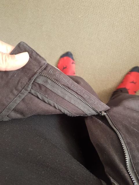 Deretan Pesan Tersembunyi dalam Sebuah Produk. Cuma Orang Jeli bin Gabut yang Bisa Lihat ini