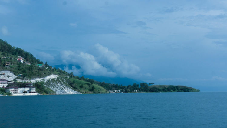 Danau Toba, Destinasi Lempengan Surga di Sumatera Utara dengan Beragam Keindahan yang Menakjubkan