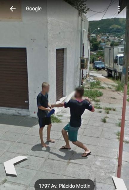 Deretan Foto Aneh bin Ajaib ini Nongol di Google Map. Penampakan Macam Apa nih?