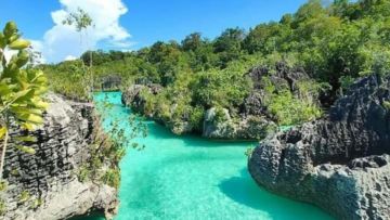 Untouched Tourism: Wisata Teluk Toran Fakfak Papua Barat