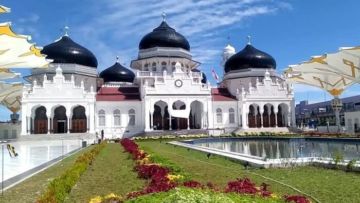 #DiIndonesiaAja-Mengupas Tuntas Pesona Alam Indonesia Bagian Barat.