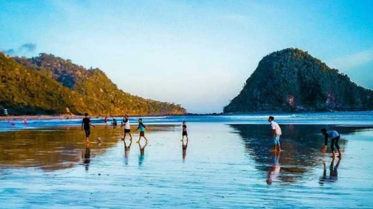 #DiIndonesiaAja-5 Tempat Suurga Alam yang Tersembunyi di Bumi Pertiwi di Berbagai Provinsi.