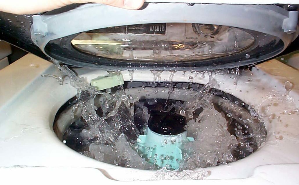 cara membersihkan mesin cuci