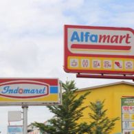 4 Alasan Kenapa Lokasi Alfamart dan Indomaret Selalu Berdekatan. Begini Kalau dari Segi Bisnis