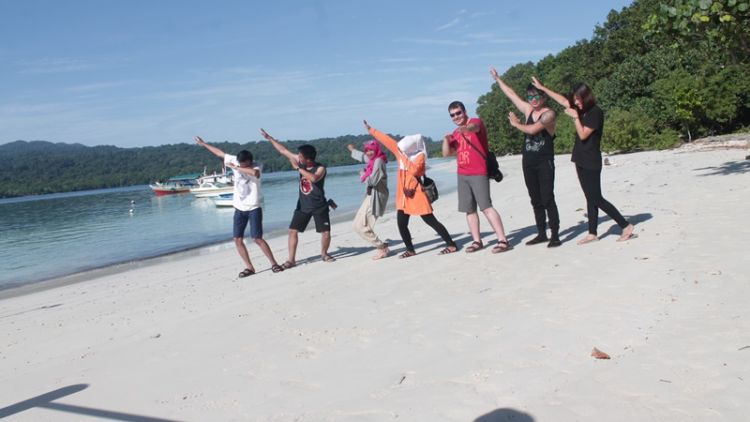 #DiIndonesiaAja-Ingin Lari dari Rutinitas Harian? Kabur ke Ujung Kulon aja, yuk!
