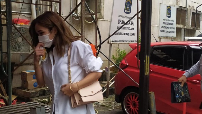 Gisel Penuhi Panggilan Polisi atas Video yang Sempat Viral, Begini Kronologi Pengungkapan Kasusnya