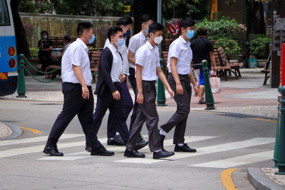 Pemerintah Izinkan Sekolah Tatap Muka Januari 2021, tapi Sifatnya Tidak Wajib dan Banyak Syaratnya