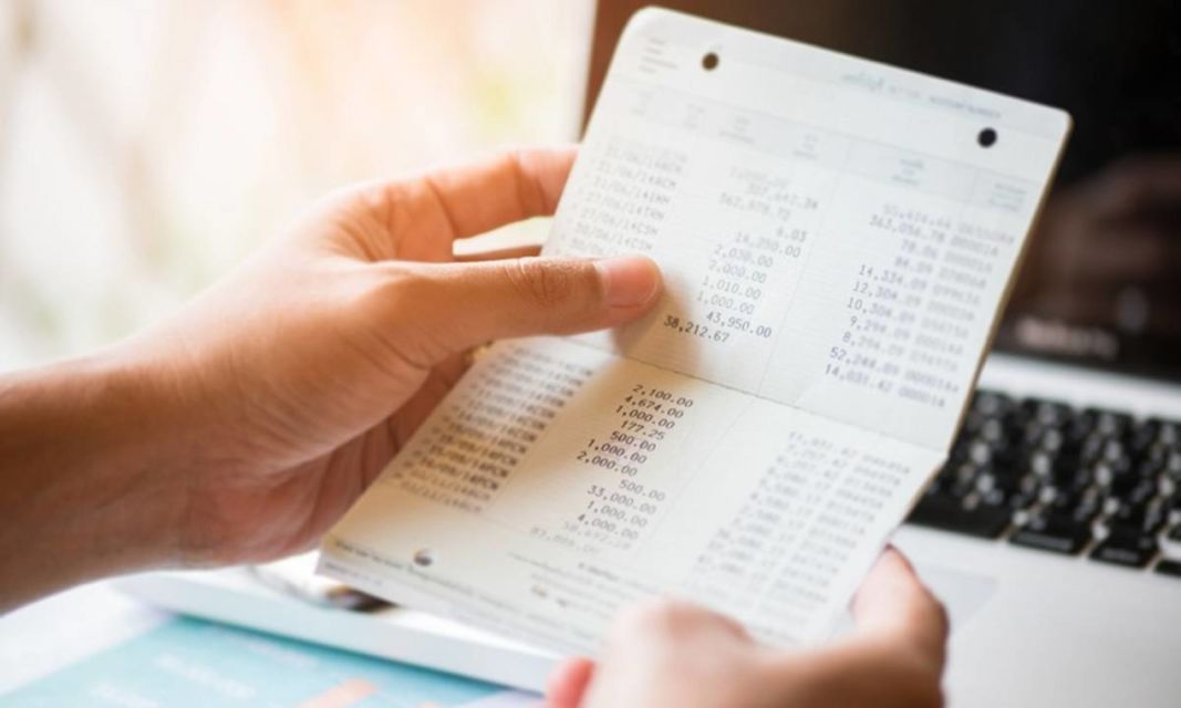 5 Manfaat Mencetak Buku Tabungan Rutin Tiap Bulan. Tak Sekadar Cek Saldo atau Transfer Uang