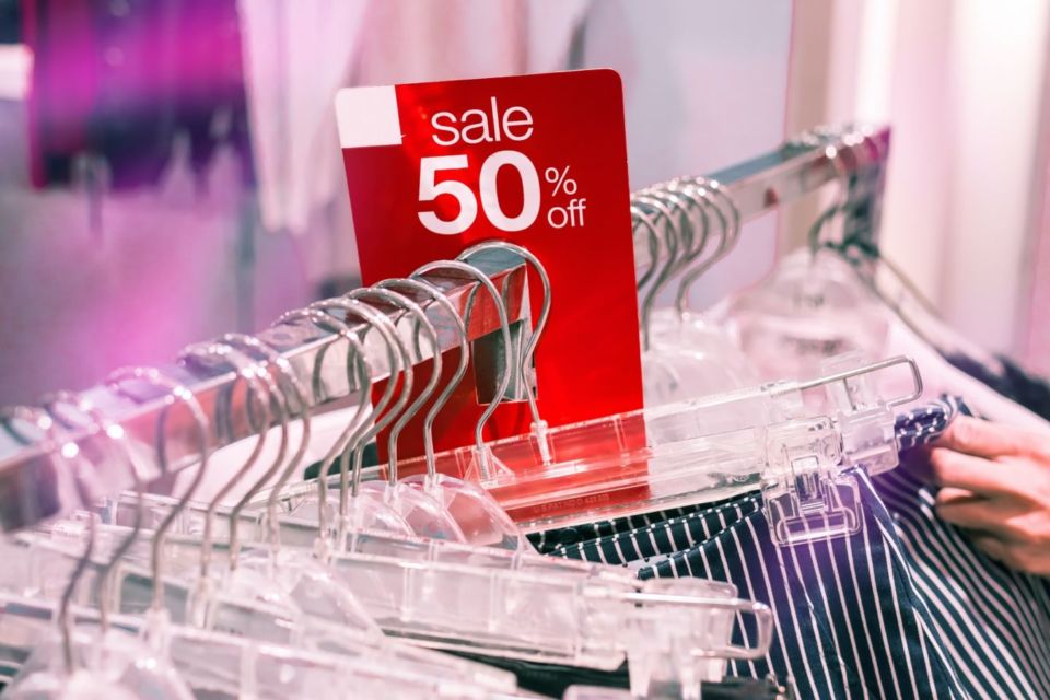 Kamu Termasuk Smart Buyer Nggak Sih? Cek Cirinya Berikut 10 Kamu Termasuk Smart Buyer Nggak Sih? Cek Cirinya Berikut
