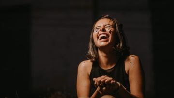 Mengenal Cherophobia, Perasaan Takut akan Kebahagiaan yang Berlebih