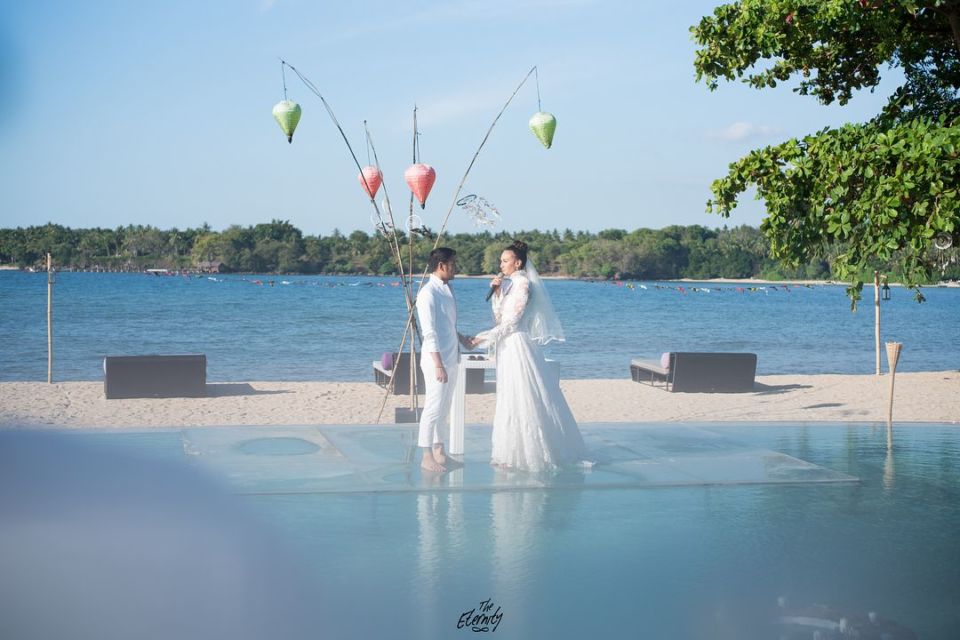 6 Lokasi Pernikahan Artis Komplet dengan Biayanya. Bukan di Hotel Melulu Ternyata~ 15 6 Lokasi Pernikahan Artis Komplet dengan Biayanya. Bukan di Hotel Melulu Ternyata~