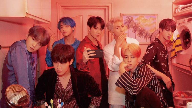 #HipweeDaebak-Sedang Tidak Baik-Baik Saja? Coba Dengarkan 5 Lagu BTS Ini!